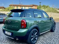 Usata Mini Park Lane Countryman 111 CV (81 kW) 2016 Verde SUV
