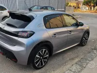 Usata Peugeot 208 GT 131 CV (96 kW) 2020 Grigio Utilitaria