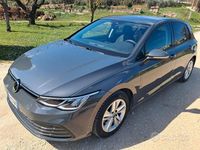 Usata VW Golf VII Life 150 CV (110 kW) 2020 Blu Berlina