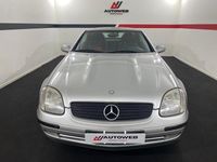 Usata Mercedes SLK230 192 CV (141 kW) 1998 Argento Cabrio