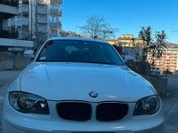 Usata BMW 118 143 CV (105 kW) 2010 Bianco Utilitaria