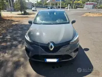Usata Renault Clio V Life 101 CV (74 kW) 2021 Grigio Berlina