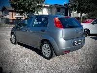 Usata Fiat Grande Punto 65 CV (47 kW) 2009 Grigio Utilitaria