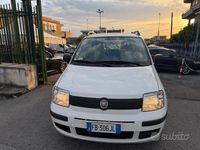 Usata Fiat Panda Active 74 CV (54 kW) 2011 Bianco Utilitaria