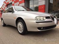 Begagnad Alfa Romeo 156 144 HK (105 kW) 1998 Grå Sedan