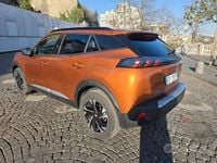 Usata Peugeot 2008 Allure 100 CV (73 kW) 2023 Arancione SUV