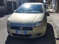 Usata Fiat Grande Punto 75 CV (55 kW) 2005 Giallo Utilitaria
