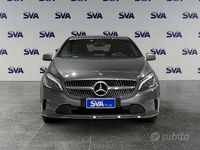 Usata Mercedes A180 109 CV (80 kW) 2017 Grigio Berlina