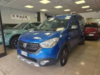 Usata Dacia Dokker Stepway 90 CV (66 kW) 2017 Blu/azzurro Monovolume