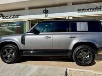 Usata Land Rover Defender HSE Dynamic 249 CV (183 kW) 2023 Grigio SUV