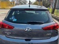 Usata Hyundai i20 Style 84 CV (61 kW) 2017 Grigio Utilitaria
