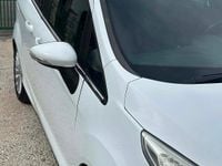 Usata Ford B-MAX Individual 95 CV (69 kW) 2013 Bianco Monovolume