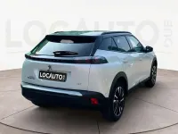 Usata Peugeot e-2008 GT 100 kW (136 CV) 2022 Bianco SUV