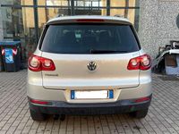 Usata VW Tiguan Sport 140 CV (102 kW) 2009 Argento SUV