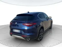 Usata Alfa Romeo Stelvio Executive 190 CV (139 kW) 2019 Blu metall. SUV