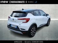 Usata Renault Captur Techno 145 CV (106 kW) 2023 Bianco SUV