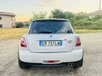 Usata Mini Cooper D 112 CV (82 kW) 2012 Grigio Utilitaria
