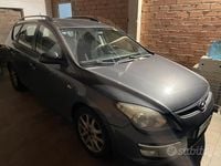 Usata Hyundai i30 109 CV (80 kW) 2010 Grigio Berlina