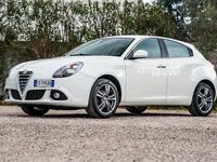 Usata Alfa Romeo Giulietta Distinctive 120 CV (88 kW) 2014 Bianco Utilitaria