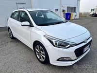 Usata Hyundai i20 84 CV (61 kW) 2018 Bianco Berlina