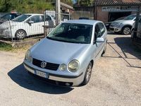 Usata VW Polo 75 CV (55 kW) 2005 Grigio Utilitaria