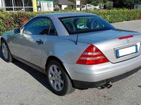 Usata Mercedes SLK230 193 CV (141 kW) 1998 Argento Cabrio