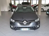 Usata Renault Mégane IV Business 116 CV (85 kW) 2020 Grigio Berlina