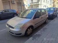 Usata Ford Fiesta 90 CV (66 kW) 2002 Utilitaria