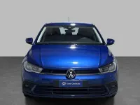 Usata VW Polo Life 95 CV (69 kW) 2023 Reef blue metallizzato Utilitaria