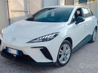 Usata MG MG4 EV 125 kW (170 CV) 2024 Bianco Utilitaria