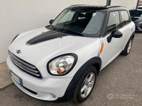Usata Mini Cooper D 2011 Bianco Utilitaria