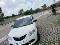 Usata Lancia Ypsilon Platinum 69 CV (50 kW) 2016 Bianco Utilitaria