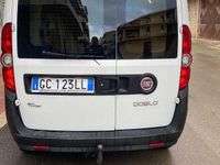 Usata Fiat Doblò 90 CV (66 kW) 2013 Bianco Monovolume
