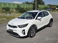 Occasion Kia Stonic Urban 100 ch (73 kW) 2023 Blanc SUV