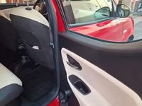 Usata Lancia Ypsilon 85 CV (62 kW) 2015 Rosso Utilitaria