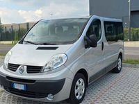 Begagnad Renault Trafic 2012 Grå Minibuss