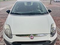 Usata Fiat Punto Easy 69 CV (50 kW) 2010 Bianco Utilitaria