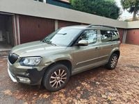 Usata Skoda Yeti 110 CV (80 kW) 2016 Marrone SUV