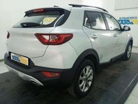 Usata Kia Stonic Urban 84 CV (61 kW) 2022 Vari colori metallizzato SUV
