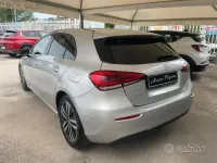 Usata Mercedes A180 Business 116 CV (85 kW) 2019 Grigio Berlina