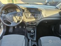 Usata Hyundai i20 84 CV (61 kW) 2014 Grigio Berlina