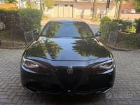 Usata Alfa Romeo Giulia 150 CV (110 kW) 2018 Nero Berlina