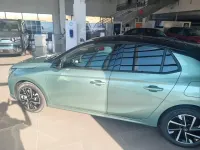 Nuova Opel Corsa 100 CV (73 kW) 2026 Verde Utilitaria