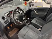 Usata Ford Fiesta Titanium 92 CV (67 kW) 2009 Nero Berlina