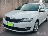 Usata Skoda Rapid 122 CV (89 kW) 2018 Bianco Utilitaria