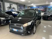 Usata Ford Tourneo Connect Titanium 120 CV (88 kW) 2018 Absolute black Monovolume