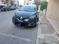 Usata Renault Captur Intens 120 CV (88 kW) 2015 Blu SUV