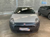 Usata Fiat Punto Street 75 CV (55 kW) 2015 Grigio Utilitaria