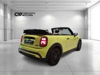 Usata Mini Cooper Cabriolet Classic 136 CV (100 kW) 2022 Giallo Cabrio