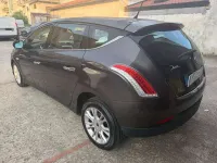 Usata Lancia Delta 120 CV (88 kW) 2009 Grigio Utilitaria